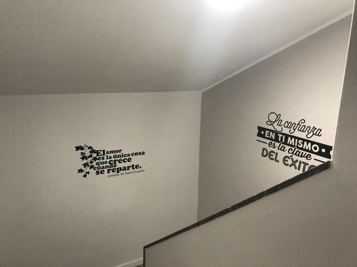 La Rosa Azul Rooms Ponferrada Zewnętrze zdjęcie